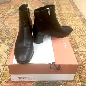 Via Spiga Vail black leather boots